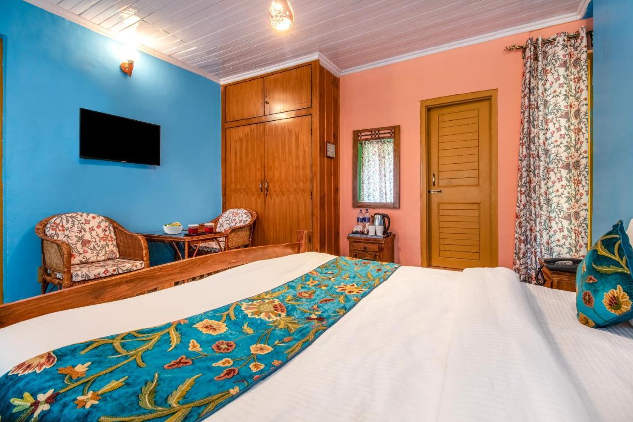 Hotel Little Silver Pahalgām Esterno foto