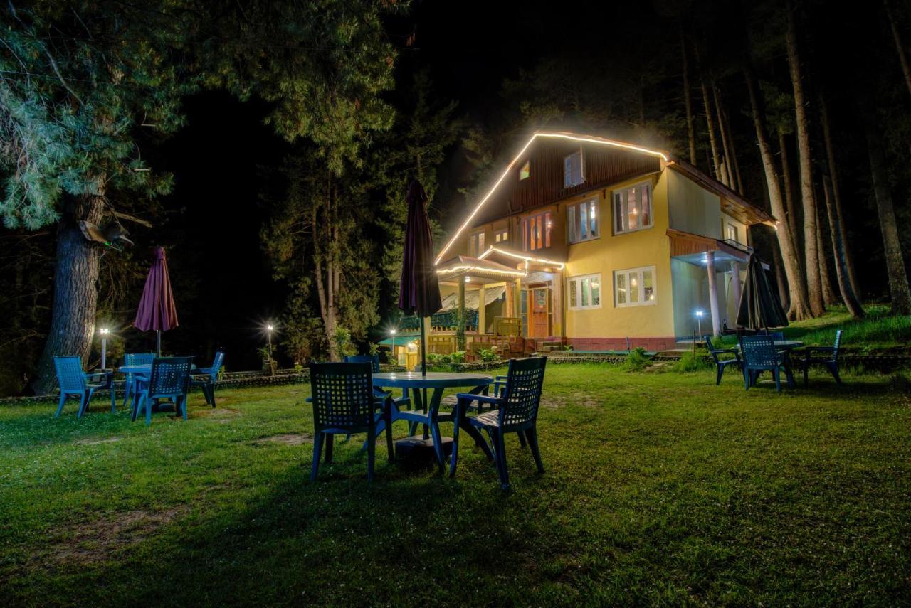Hotel Little Silver Pahalgām Esterno foto
