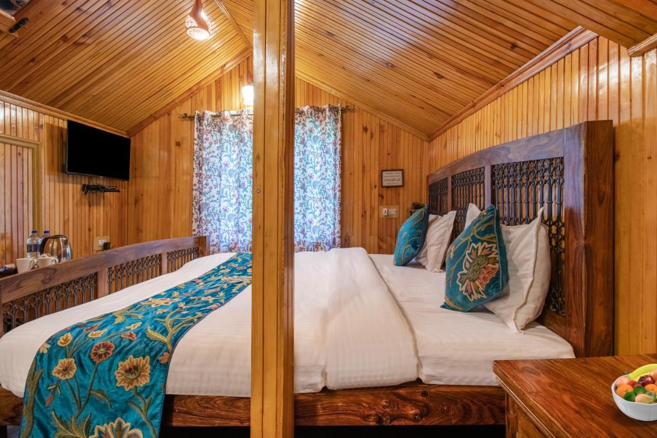 Hotel Little Silver Pahalgām Esterno foto