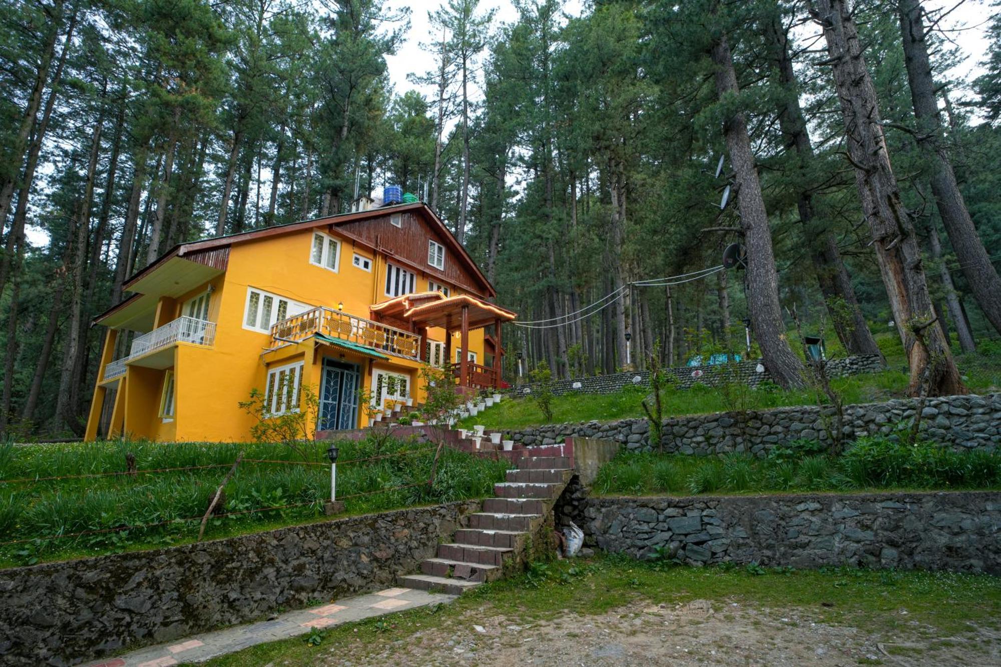 Hotel Little Silver Pahalgām Esterno foto