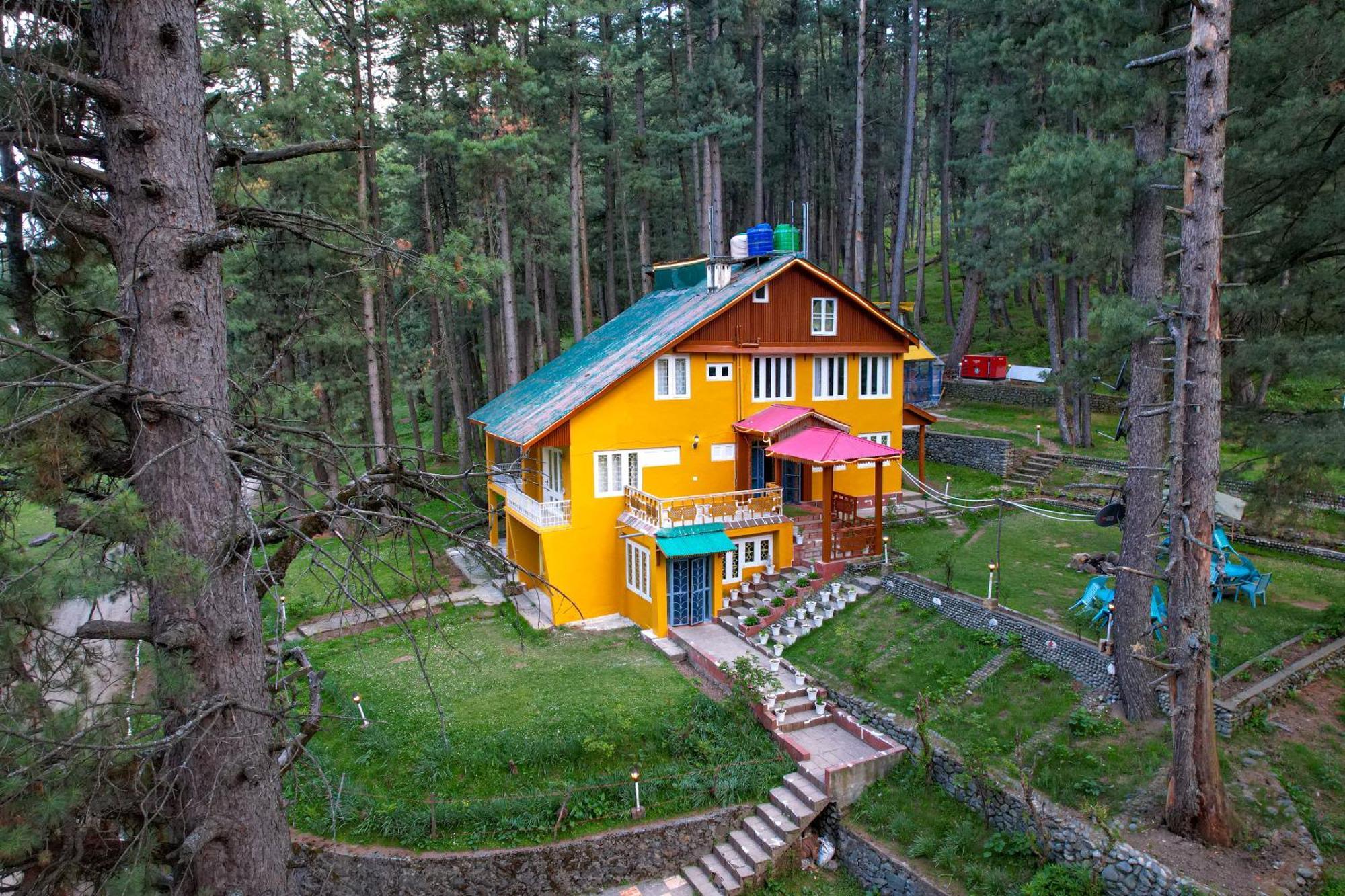 Hotel Little Silver Pahalgām Esterno foto
