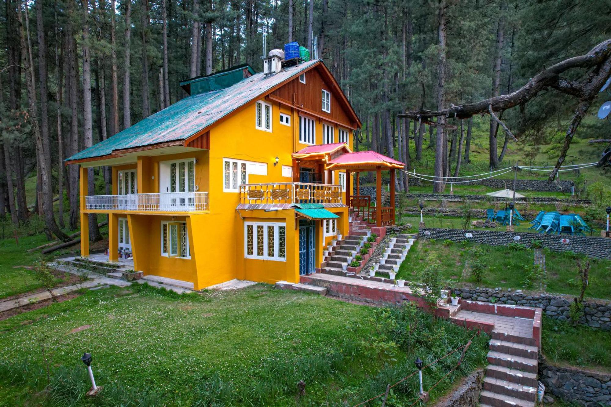 Hotel Little Silver Pahalgām Esterno foto